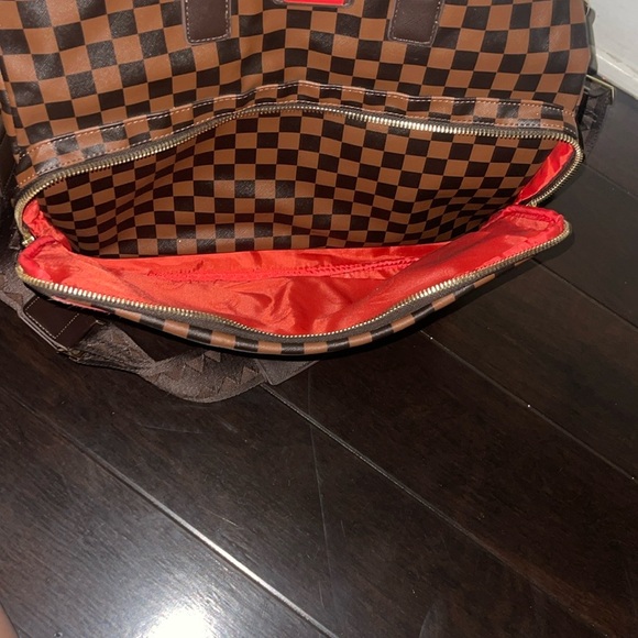 Used Sprayground Work Bag. (Good condition ) - Picture 5 of 16